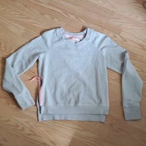 Long sleeve Lululemon top with zippers